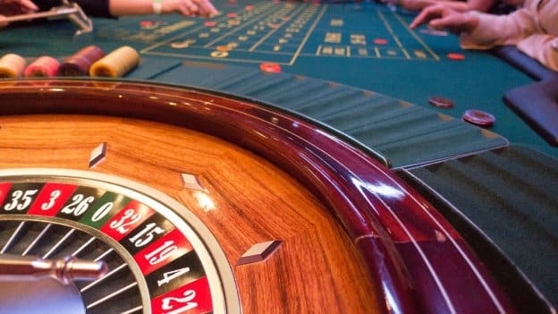 jocuri ruleta casa pariurilor casino